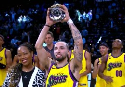 全明星新秀赛：加索尔队夺冠 阿尔瓦拉多获MVP_NBA_竞技风暴