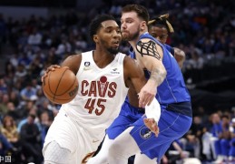 米切尔34分东契奇空砍30+5+6 骑士大胜独行侠_NBA_竞技风暴